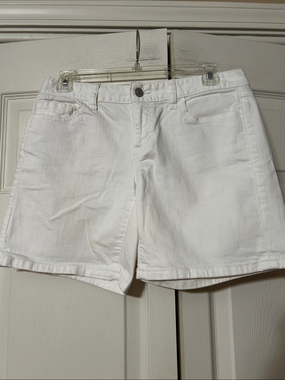 Tommy Hilfiger sz 4 -Classic White Women's Denim Shorts